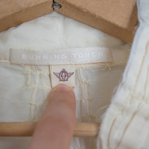 Burning Torch SILK Embroidered Top - Picture 7 of 9